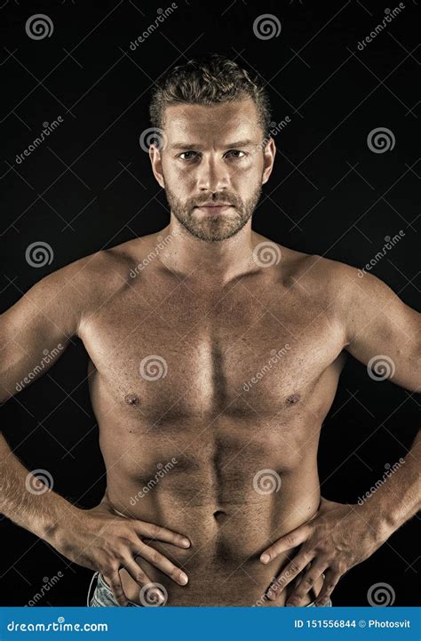 Uomo Con Il Torso Nudo Muscolare Ab Addominali Scolpiti Petto Pancia Fotografia Stock