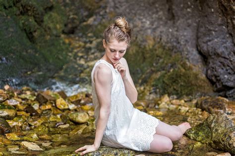 stepping stones photography waterfall model shoot