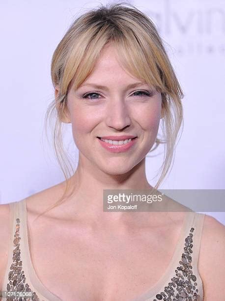 Beth Riesgraf Photos And Premium High Res Pictures Getty Images