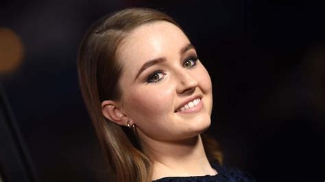 Kaitlyn Dever Joins George Clooney Julia Roberts In Ticket To