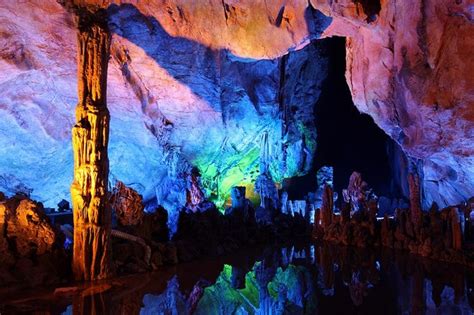 Conocemundo La Cueva De Reed Flute Guangxi China