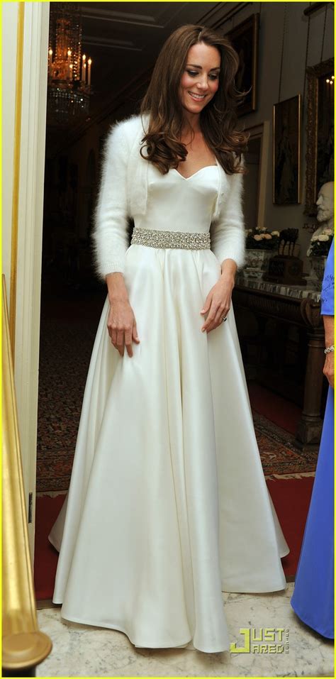 Kate Middleton Second Wedding Dress Photo 2539362 Kate Middleton Prince William Royal