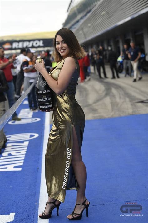 Motogp The Umbrella Girl Of The Grand Prix Of Spain