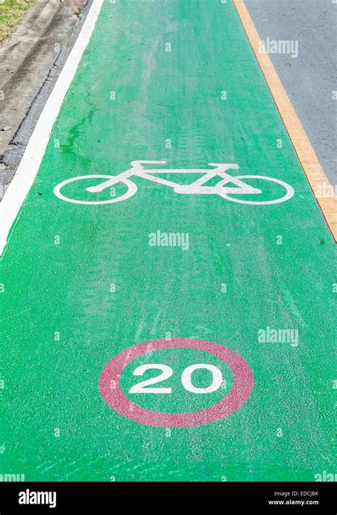 Bicycle Lane On The Road Of Urban Park Stock Photo Alamy