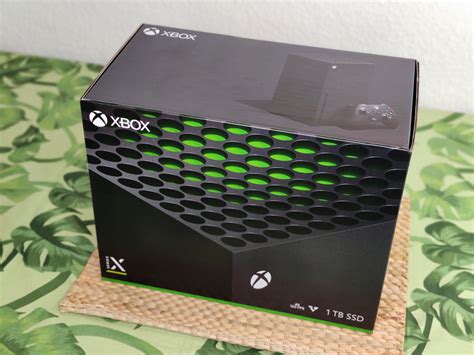 Xbox Series X La Consola De Nueva Generación Desembalada Y Tocada