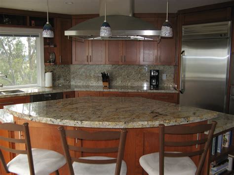 Are you thinking about renovating your kitchen? Kitchen Remodeling Ideas Pictures & Photos