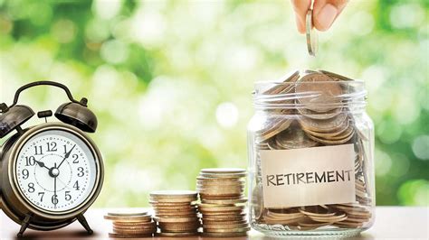 A savings account offered by banks, savings and loan associations, and credit unions that requires a minimum balance and has earnings based on market interest rates. How to pick the right pension plan