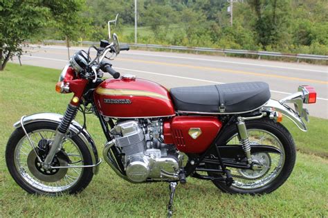 The engine was stripped and repainted, it was rebuilt with new piston rings, valve seals, timing chain and all new gaskets. Honda CB750 - 1975 - Restored Classic Motorcycles at Bikes ...
