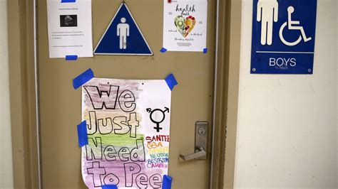 In Shocking Reversal North Carolina Legislature Keeps Bathroom Bill Mother Jones