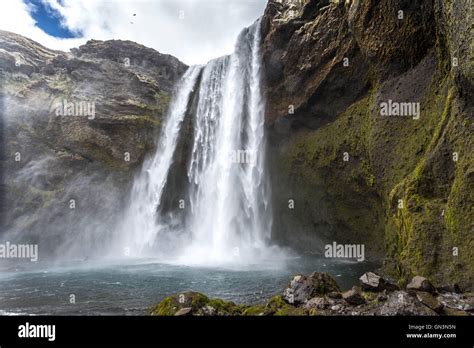 Iceland Waterfall Landscape Hi Res Stock Photography And Images Alamy