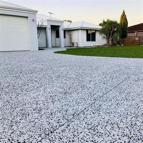 Exposed Aggregate Driveways Seamless Concrete