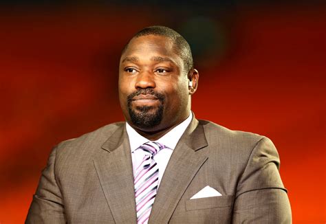 Warren Sapp Has Prostitution Charges From Super Bowl Dropped Footbasket