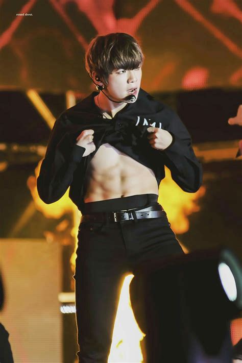 Beautiful V Bts Smile Abs Cybe K Pop