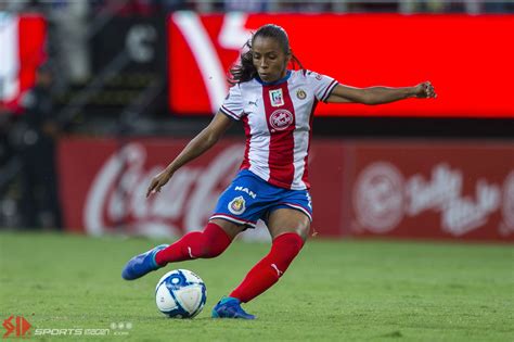 Mientras que en inglaterra, el banco barclays firmó en marzo de este año un acuerdo de patrocinio con la women's super league por más de 10 millones. Liga Femenil BBVA MX 2019