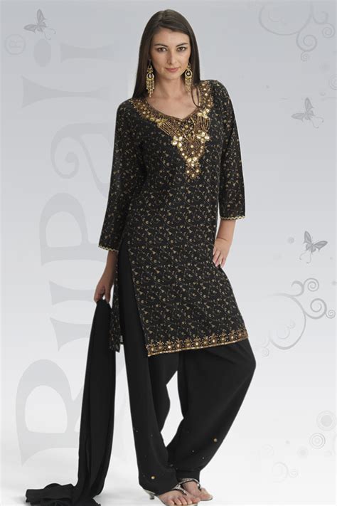 Black Salwar Kameez India ~ Ladies Fashion Style