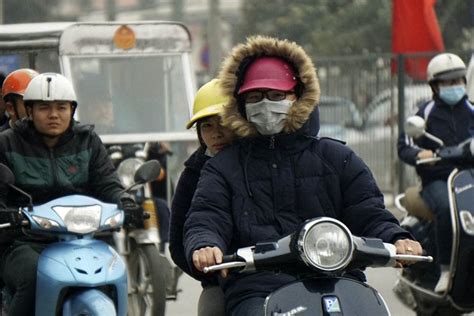 Theo dự báo của trung tâm dự báo khí tượng thủy văn quốc gia, ngày và đêm nay, 8/4, hà nội nhiều mây, có mưa vài nơi; Thời tiết Hà Nội hôm nay (19/10): Thấp nhất 21 độ