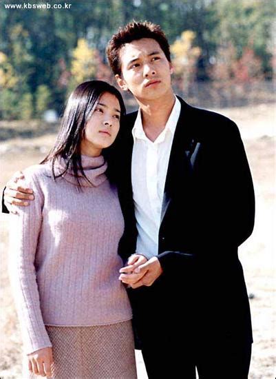 I have never been able to finish this drama but i remember watching it for the first time, and crying nonstop for a couple. Autumn in my Heart (Korean Drama - 2000) - 가을동화 ...