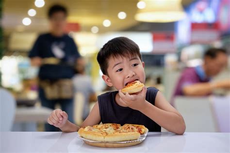 Fase tersebut dimulai dari anak, remaja, dewasa dan tua. Anak Susah Gemuk? Ini 5 Cara Membuat Anak Gemuk | HonestDocs