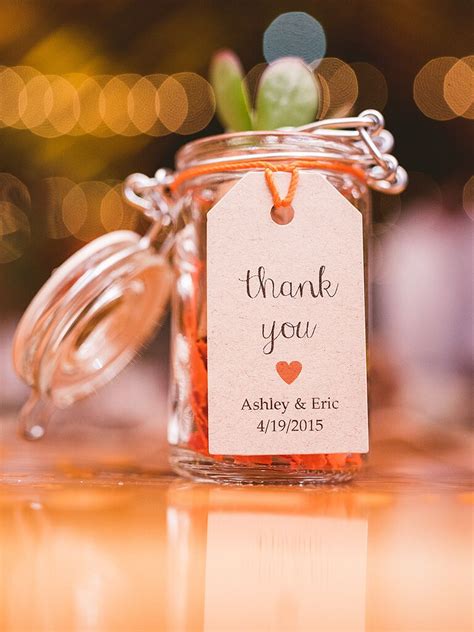17 Ways To Word Your Wedding Favor Tags