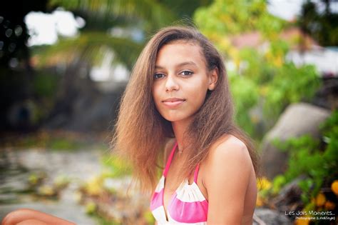 S Ance Portrait Jeune Fille Martinique