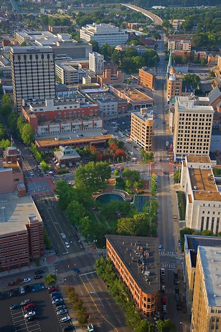 Aerial View Miller Plaza Flatiron Building Chattanooga Ron Lowery