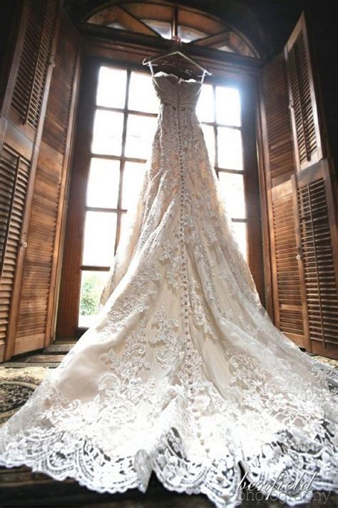 40 Must Have Hanging Wedding Dress Photos You Don’t Want To Miss Hanging Wedding Dress