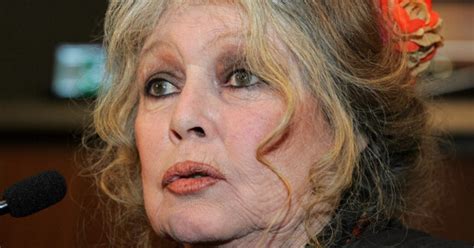Brigitte Bardot Labels Metoo Protesters Hypocritical And Ridiculous Metro News