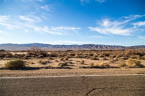 Best Road And Desert And Side View Stock Photos Pictures And Royalty