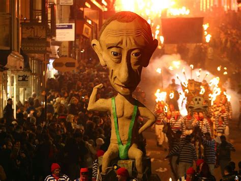 Vladimir Putin Effigies Burned At Lewes Bonfire Night As The ‘new Cold