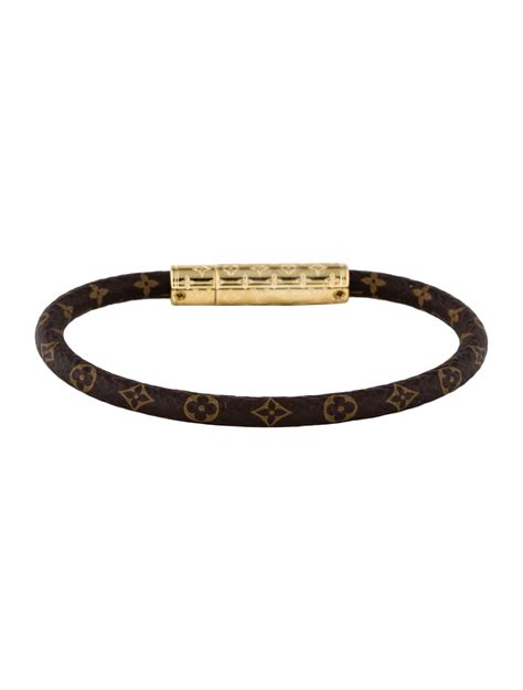 Louis Vuitton Lv Confidential Bracelet Gold Tone Metal Bangle