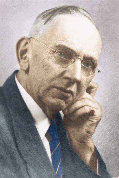 Edgar Cayce – Medium
