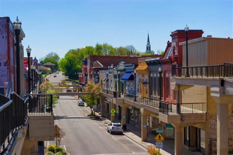 15 Cutest Small Towns In Tennessee Southern Trippers