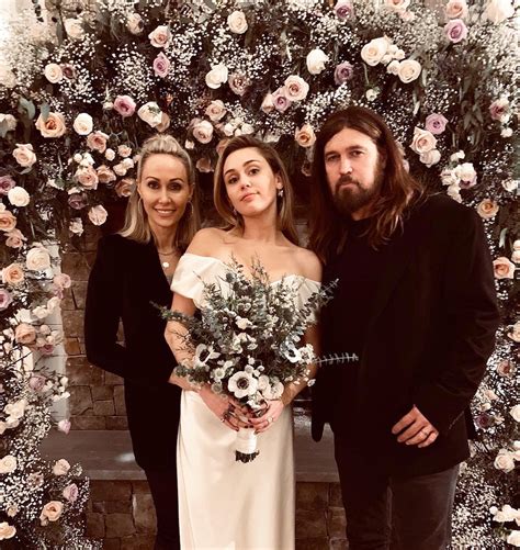 Inside Miley Cyrus Liam Hemsworth’s Secret Wedding Us Weekly