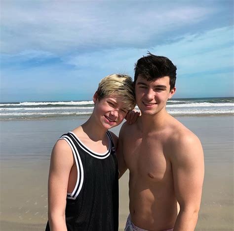 Mickey Nucci Auf Instagram „jake And I At The Beach 🤪 Im So Happy It