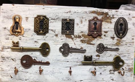 Distressed 100 Yr Old Wood Turned Into A Very Cool Key Rack Vintage