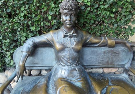 Lucille Ball Statue Bench Quirky Travel Guy