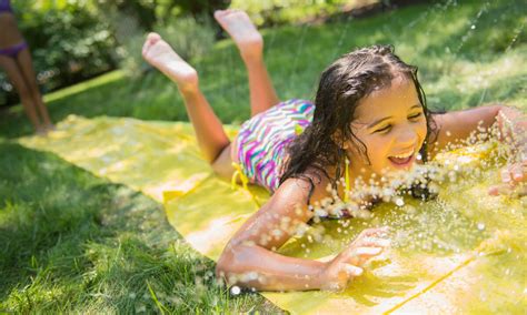 10 Water Activities for Kids for the Best Summer Ever - Parenting