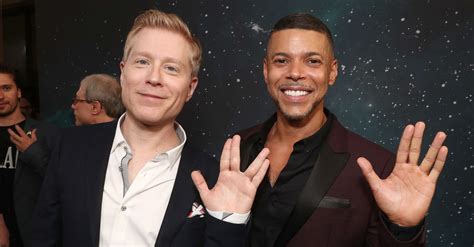 Star Trek Discovery Stars Open Up About Groundbreaking Gay Romance