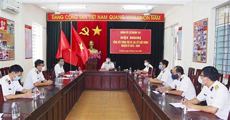 Việt nam trải qua một năm thiên tai khốc liệt, dị thường nhất trong hai thập niên với bão dồn dập, đỉnh lũ lịch sử liên tiếp thiết lập, hạn mặn nghiêm trọng chưa từng có, sạt lở quy mô lớn khiến 132 người chết và mất tích. Báo cáo kiểm tra giám sát Đảng viên năm 2020 - 2 Mẫu báo ...