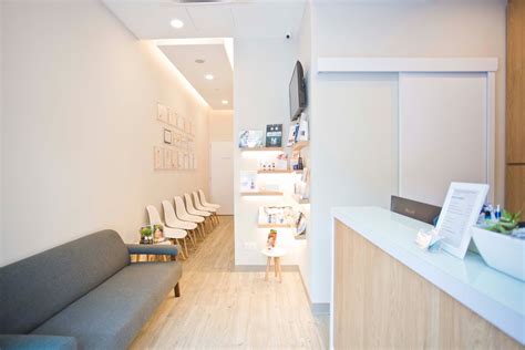 CuraMed Medical and Aesthetic Clinic - Singapore Facial