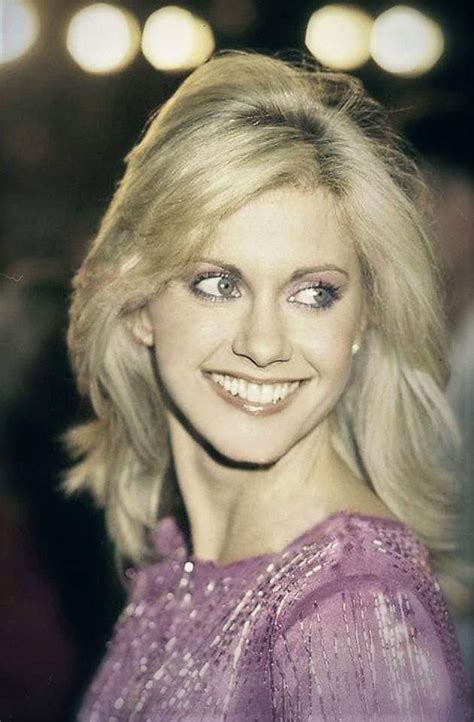 Pin By Krystle Olivia On Olivia Newton John Olivia Newton John