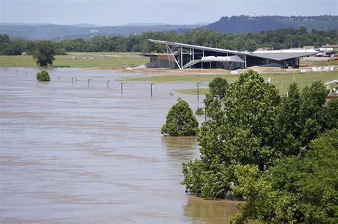 Levee Failures Along Mississippi Arkansas Rivers Prompt Mandatory