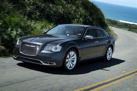 2019 Chrysler 300 Sedan Specs Review And Pricing Carsession