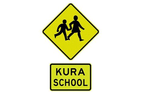 New Bilingual Traffic Signs For Schools Tangata Whenua Social Workers