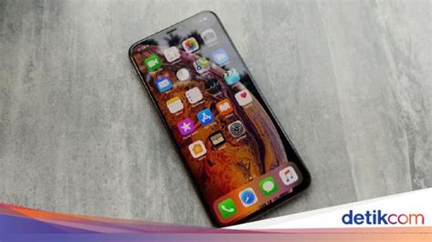 İşlemci gücü, ram kapasitesi, ekran boyutu gibi özellikler fiyatlandırmalar üzerinde doğrudan etkilidir. Smartfren Siap Hadirkan Bundling iPhone XS, XS Max dan XR