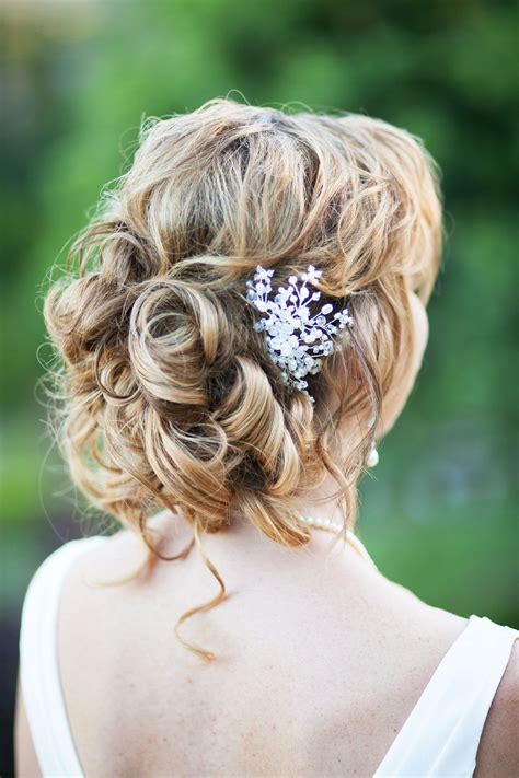 22 Wedding Hairstyles For Older Ladies Hairstyle Catalog