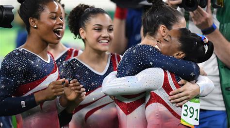 Women's gymnastics: USA adds to dynasty with Rio gold - SI Kids: Sports 