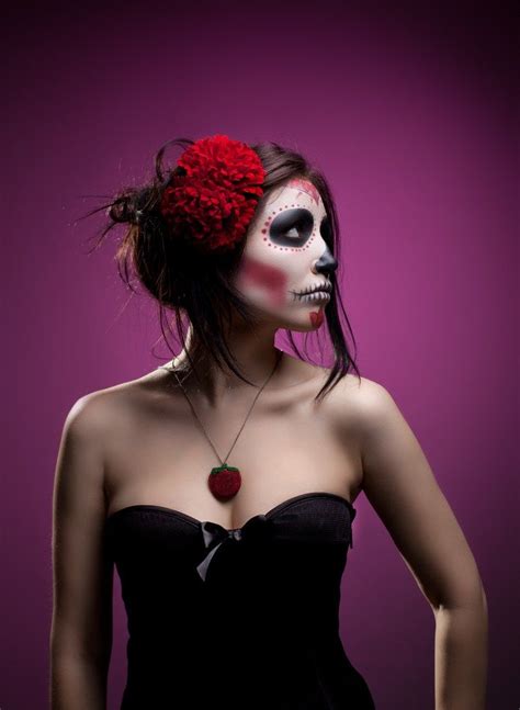 Day Of The Dead Hairdo And Makeup Ideas Halloween Makeup Inspiration
