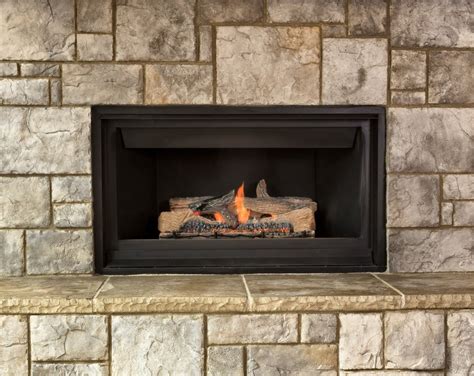 Since most fireplaces operate on a standard household outlet, they use 120 volts to power the internal heater and draw about 1,500 watts at 12.5 amps. A Guide to Energy Efficient Fireplaces For Cold Weather ...