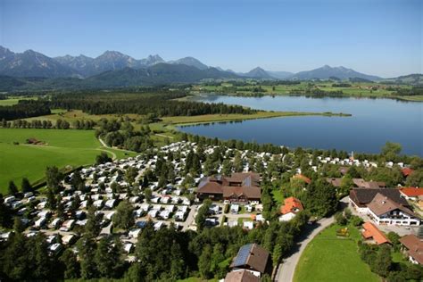 We would like to show you a description here but the site won't allow us. Fünf-Sterne-Campingplatz Hopfensee | Erfahrungsberichte ...
